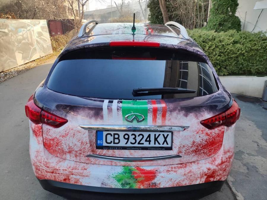  Infiniti QX Historical Park by Vilner 2019 года  (фото 6 из 9)